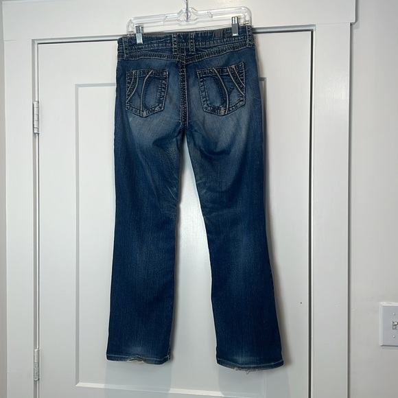 Kut from the Kloth Women's Flare Blue Jeans size 4. - Picture 6 of 12